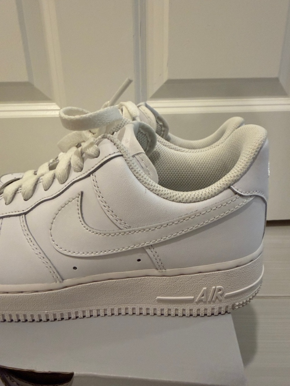 Nike women’s AF1 Air Force ones ‘07 - Picture 5 of 15